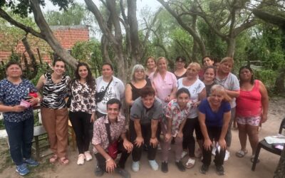 Charlas de concientización sobre el cáncer de mama