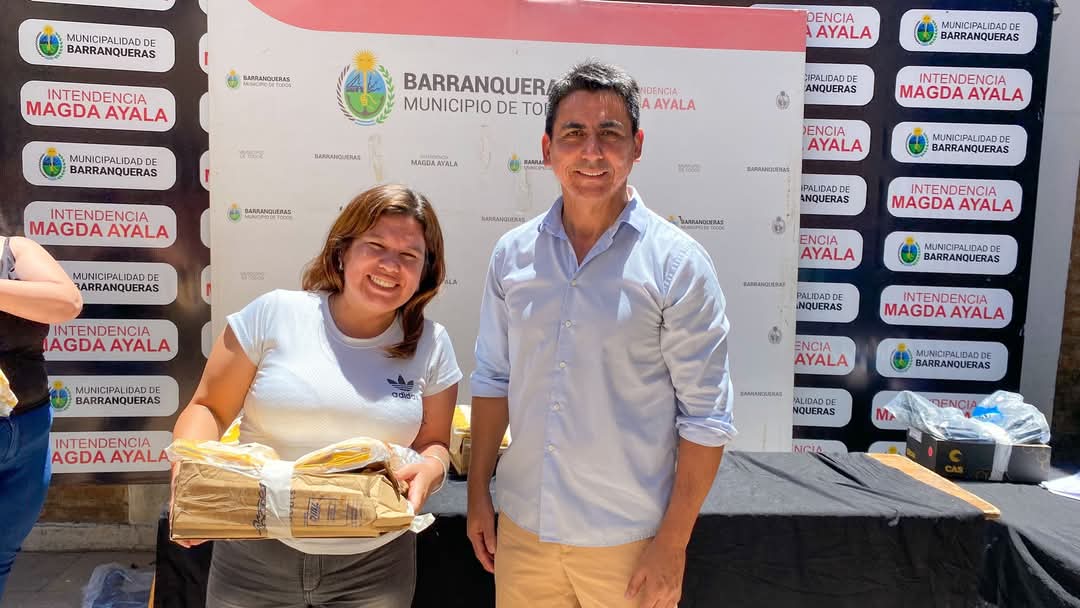 Nueva entrega de indumentaria para el personal