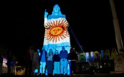 BARRANQUERAS CELEBRÓ EL DÍA DE LA INDEPENDENCIA CON UN EMOTIVO SHOW DE LUCES Y MAPPING