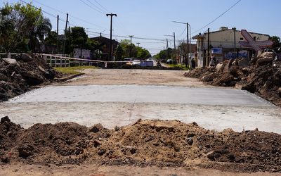 CULMINÓ EL HORMIGONADO DE LA CALZADA EN TATANÉ Y RODRÍGUEZ PEÑA