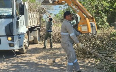 LA MUNICIPALIDAD CONTINÚA CON LOS TRABAJOS DE MANTENIMIENTO Y ACONDICIONAMIENTO EN DISTINTOS PUNTOS DE BARRANQUERAS