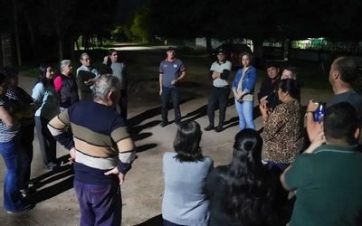 EL MUNICIPIO SE REUNIÓ CON VECINOS DE LA TOMA PARA REFORZAR LA SEGURIDAD EN EL BARRIO