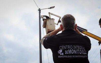 EL MUNICIPIO DE BARRANQUERAS REFUERZA LA ASISTENCIA INTEGRAL A FAMILIAS AFECTADAS POR LA CRECIDA DEL RÍO PARANÁ